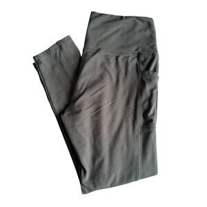 Black Capri Leggings with High Waist Size L